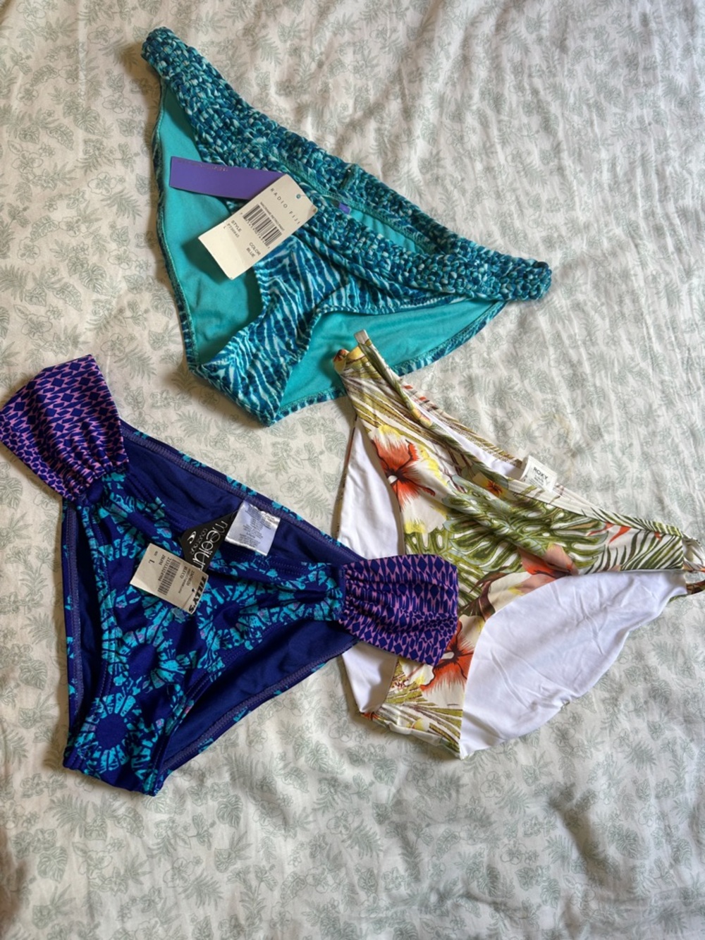 🌴 Roxy, Radio fiji Women's Bikini Bottoms - Teal, Blue, White with Floral Print